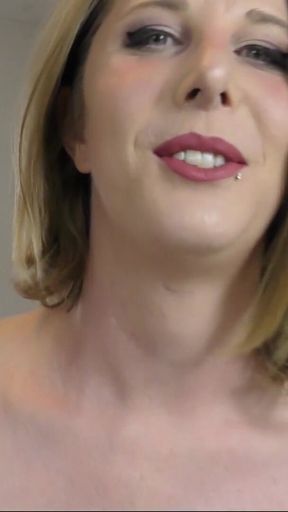 Out Now! Date with a Giantess!