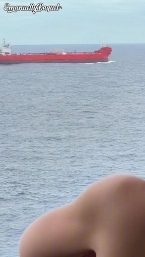 Emanuelly Raquel PUBLIC SHOWING HER BOOBS TO THE SAILORS  NAKED IN THE BALCONY