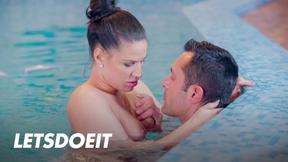 ”Buxxom Athina Love Gets Passionate Poolside Fuck - LETSDOEIT”