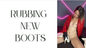 rubbing my new white boots