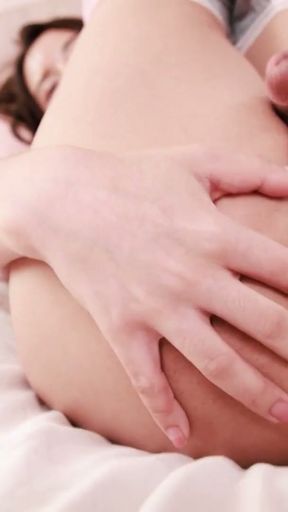 TRANSVR: IRINE MAKES HERSELF CUM!   Clip 1