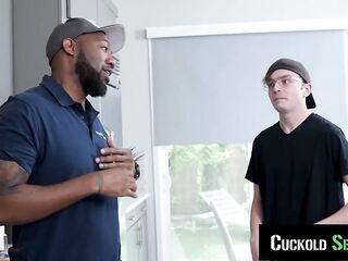 CUCKOLD SESSIONS - Brunette hair Lizzie Love Cucks Hubby with Sexy Handyman