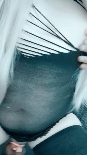Alicia-sissy-smallz Tiny Wet Clitty Dick Sissy in Chasity and Pee