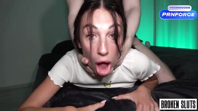 MAKE PORN NOT WAR - Slutty Teens Fuck For Peace ´