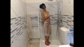 SENSUAL SHOWER IN HIGH HEELS AND PANTYHOSE