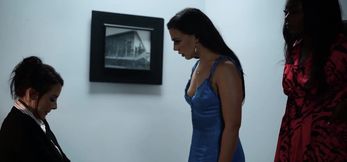 Whitney Wright and Reagan Foxx Wet Lesbian Threesome
