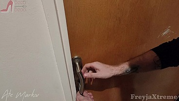 He catches his girlfriend rimming her best friend