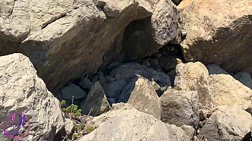 Sweet Hiking Pussy Was Fucked In Public - Bunny Rabbits