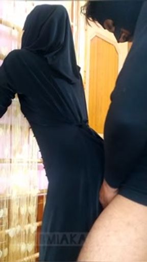 Muslim Hijab Saudi Teen getting huge fuck and cum load on her Abaya