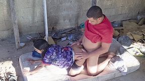 comendo a filha da puta da sapatao dando o cu no terraco