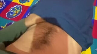 Asijské gay dospívající gay kluci s velkým penisem a šukáním zadku v syrové domácí hardcore akci