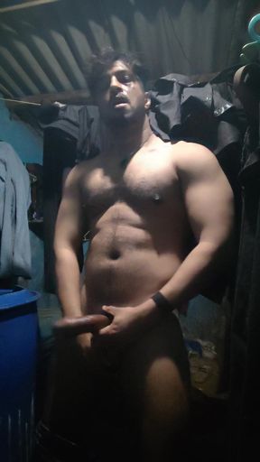 Desi Hunk Mastrubution