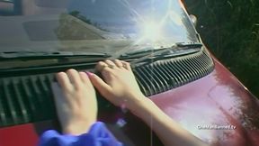 Screwing Vanessa outdoor on the bonnet of the car