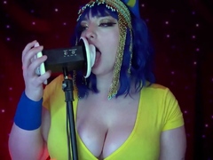 Amateur webcam babe dildo masturbation