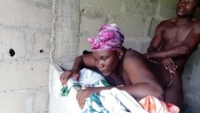 They Were Gisting When Resting From Farming and He Started Touching His Wife They Now Do Quickie