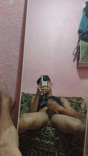 Junjun's Wedding Dress Is Right