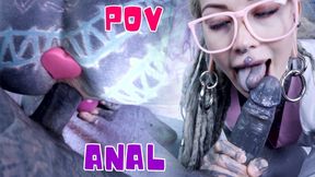 Glasses Girl with Buttplug Gets Fucked by Tattooed Dick – DP and Facial