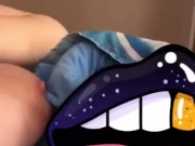 MILF SQUIRTING BREASTMILK