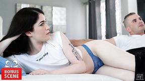 ”Eyes On Her -Evelyn Claire,Nathan Bronson”