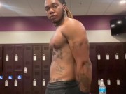 22 yr old flexing