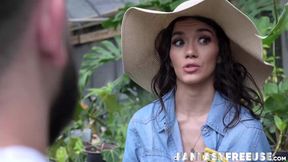 I am so lucky to have my cock serviced and sucked by Sawyer Cassidy and petite Luna Luxe