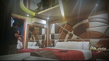 100% CASERO: C&aacute_mara Esp&iacute_a en el Hotel &ndash_ Cachando a esta puta en la Parte 1 FLASH - FLASH - FLASH