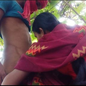 Desi couple coming outside nearby forest area and fucking and blowjob the romance today