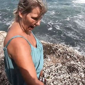 Cliffs blowjob