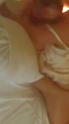 Horny Cheating Wife Hotel Fucking-riding Orgasm and Deep Creampie in Her Tight Pussy