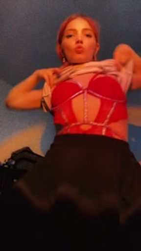 Slut plays with her pussy till she squirts