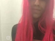 DRINKING PISS first video tranny naughty girl Drinks PEe PEE
