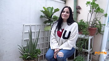 Cuquita is afraid of breaking small guys, so she needs a hard stud that can keep her pace!