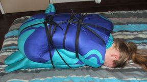 Wendy catsuit escape challenge in silicone ropes