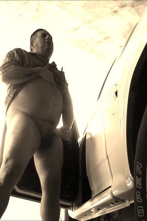 Parking Garage Cum