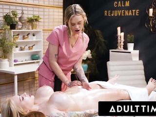 Cubbi Thompson & Dylan Moore Massage Screw & SCISSORING!