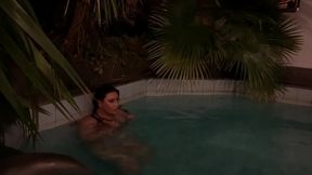 pedi para morar na casa do meu melhor amigo, e ainda comi a mulher rabuda dele