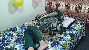Muslim Stepmom Fucked by Desi Stepson