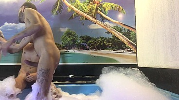 Guilherme Silva dotado e grosso né fudeu gostoso na piscina do motel e depois ainda comi muito ele