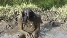 mud thai girl