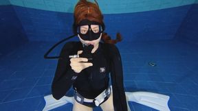 Apnea 069 - Ariel selfie with SCUBA