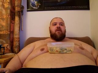 SSBHM Eating Looking Glad