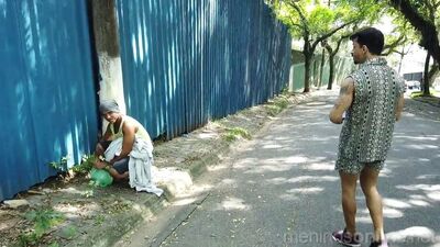Dito Martins is barebacking with a stranger in the backyard