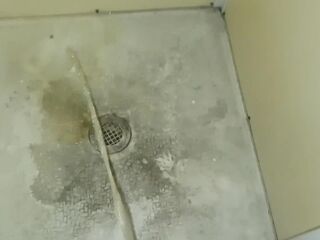 Mama let me pee in shower at an abandon cabin in the woods
