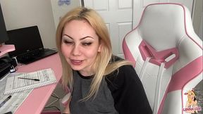 Nerd Gets Footjob