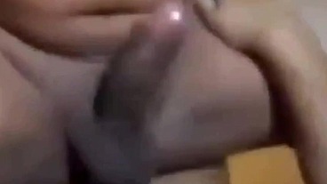 PAUZUDO GOZOU SENTANDO NO PAU DA TRAVESTI