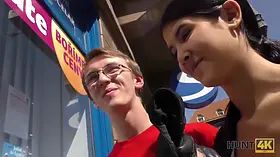 Hunt4k. slender dark haired and her skinny boyfriend need currency for vaca