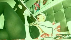 Secretary Says Me so Horny