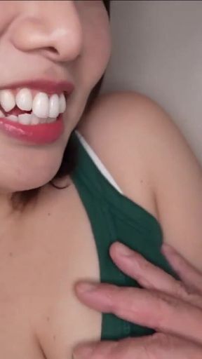 Michi - Natural Busty Girl, I Tried Seducing Her