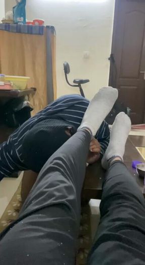 Full version ballbusting socks sniffing sub 😈🙇🏻‍♂️…..findom paypig cashmaster alphamaster alphadom cuck cuckold footfetish malefeet maledom