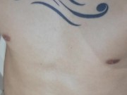 Me corro al masturbarme y muestro mi rico semen